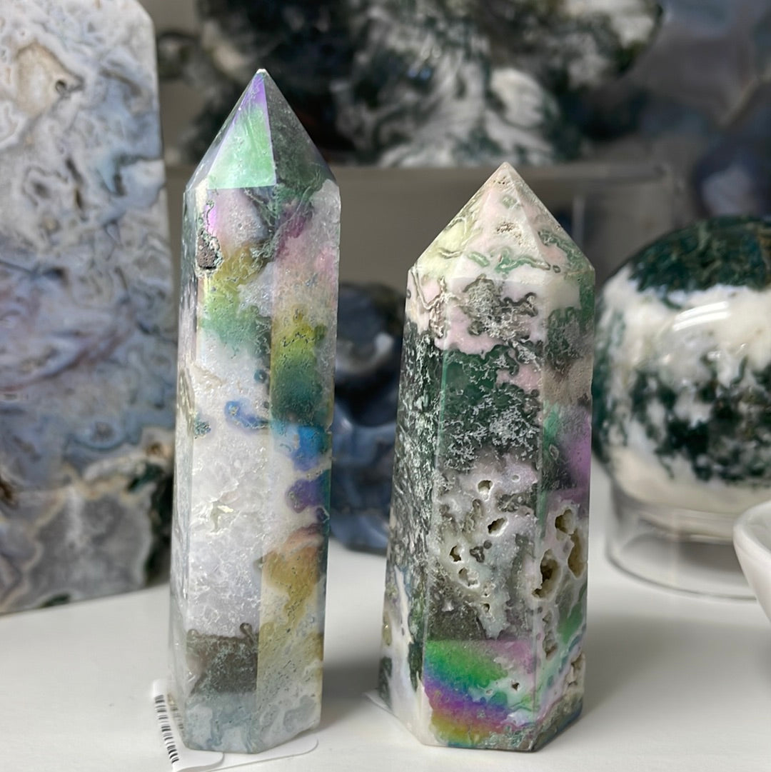 Aura Moss Agate Tower