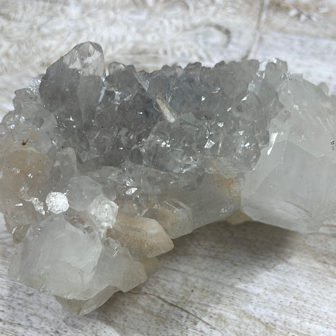Stillbite Apophyllite