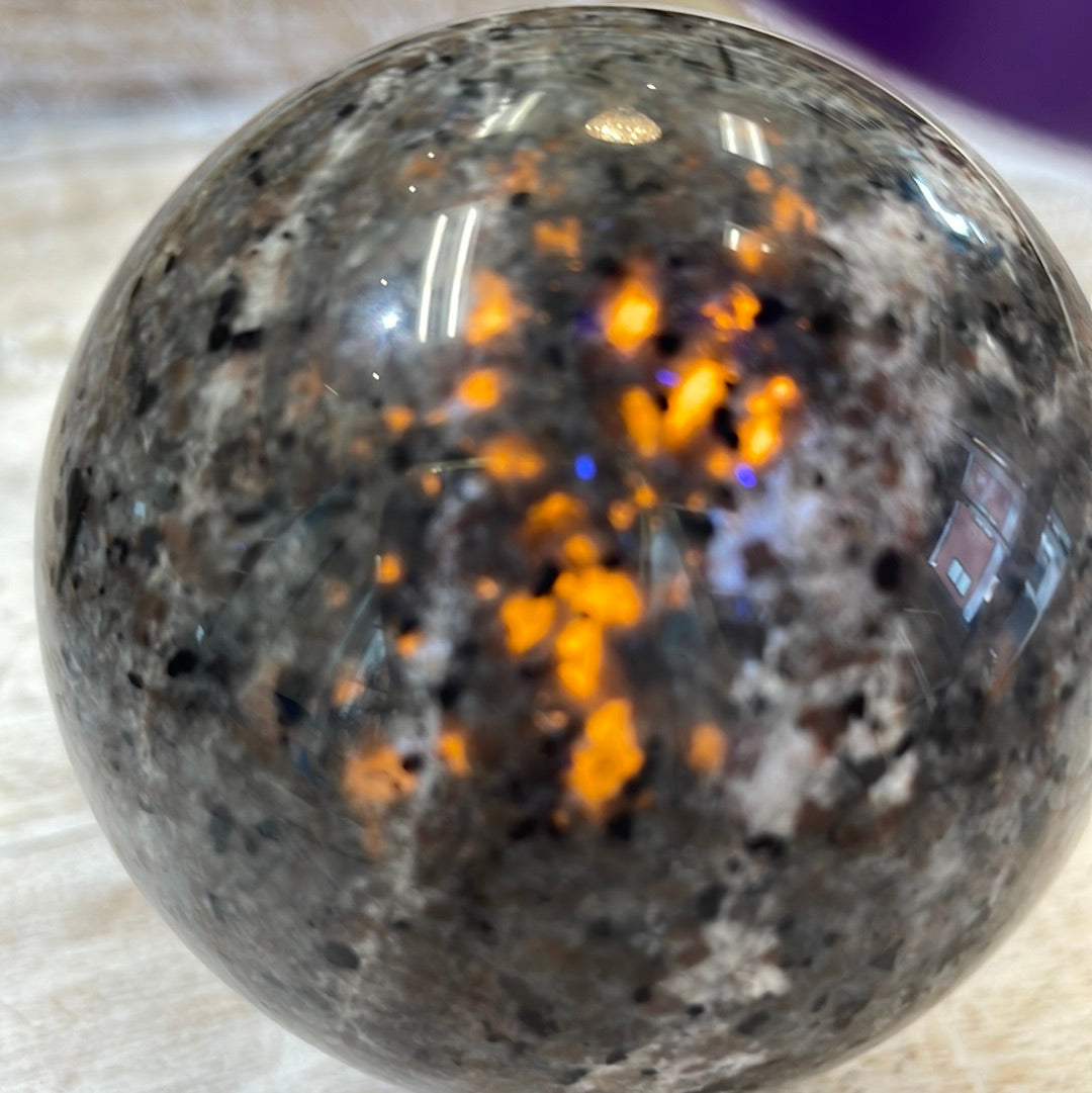Yooperlite Sphere