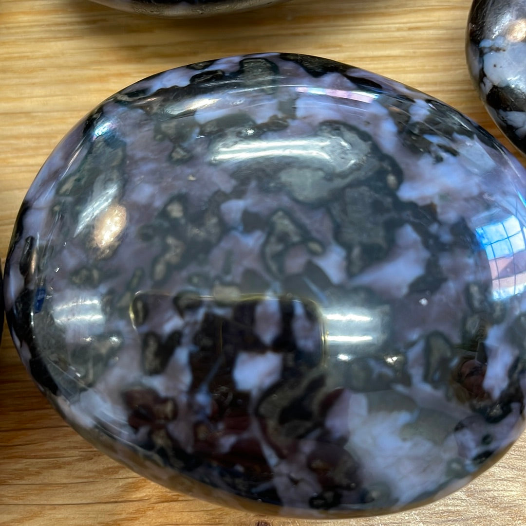 Indigo Gabbro Palm Stone