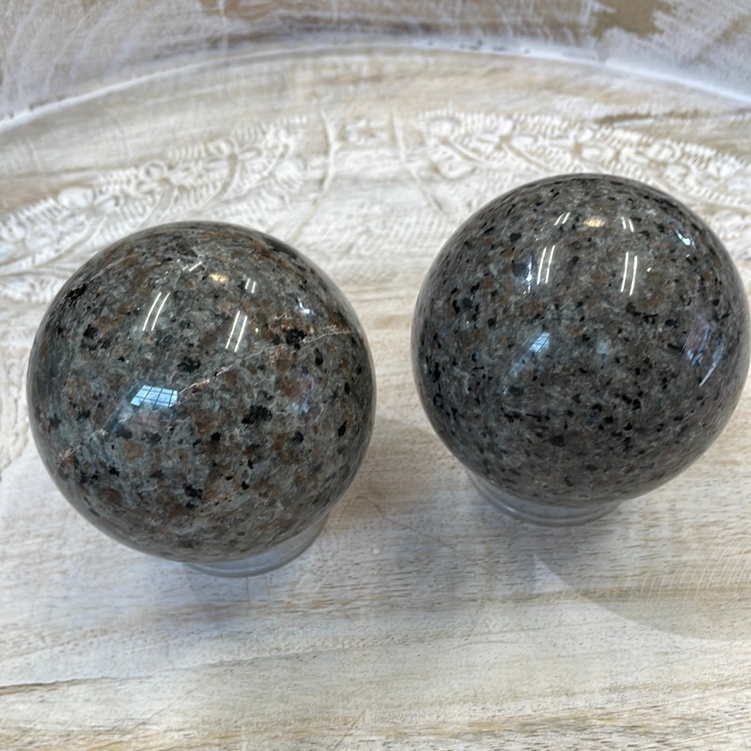Yooperlite Sphere