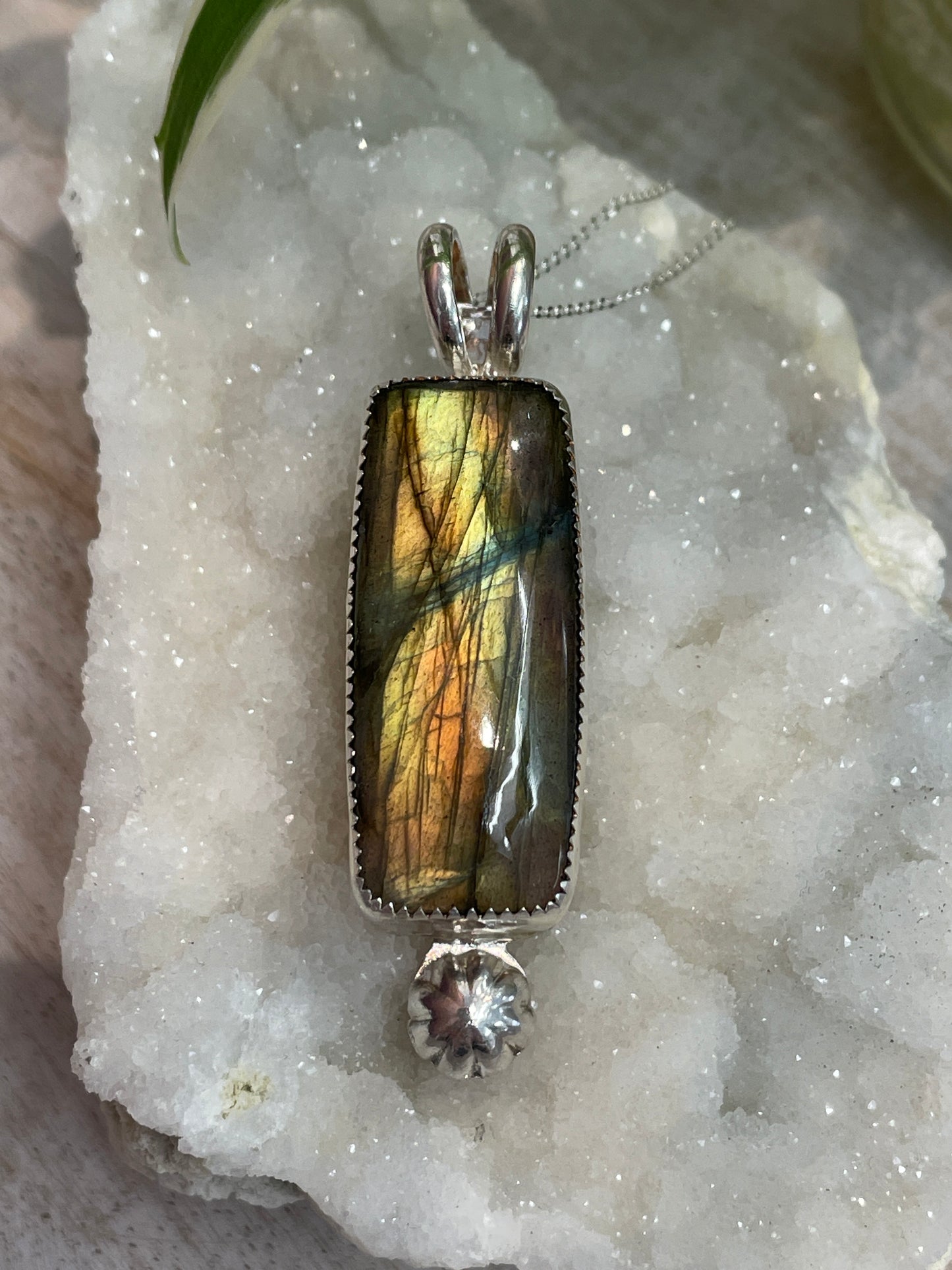 Labradorite SS Pendant.