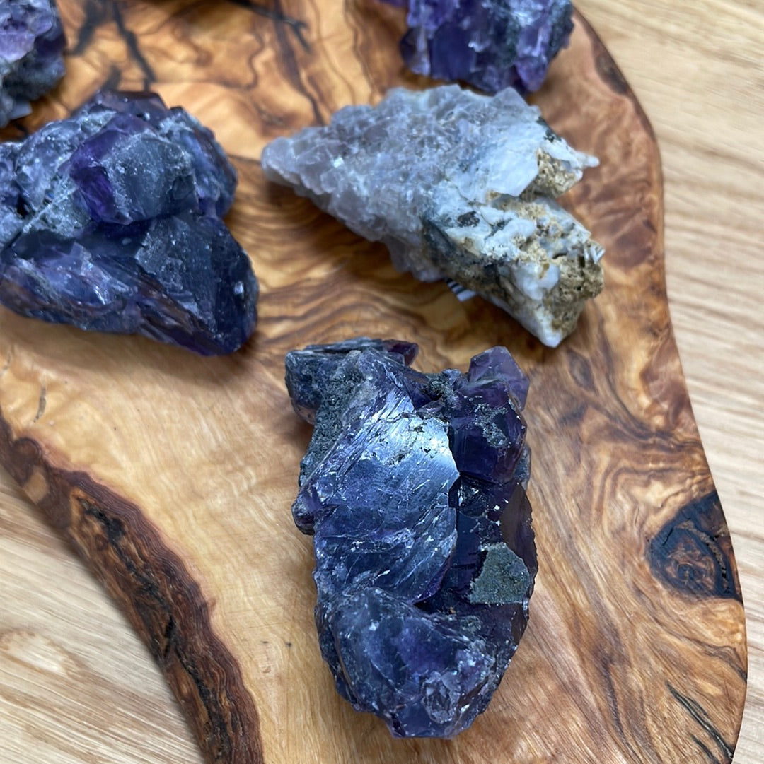 Fluorite Raw-large