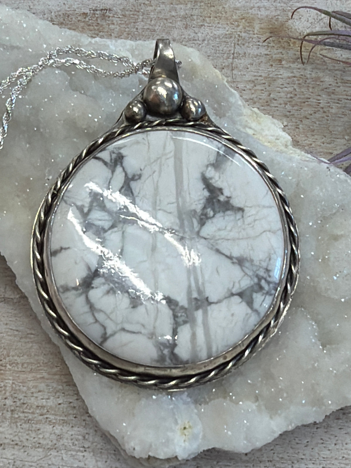 Howlite SS Necklace