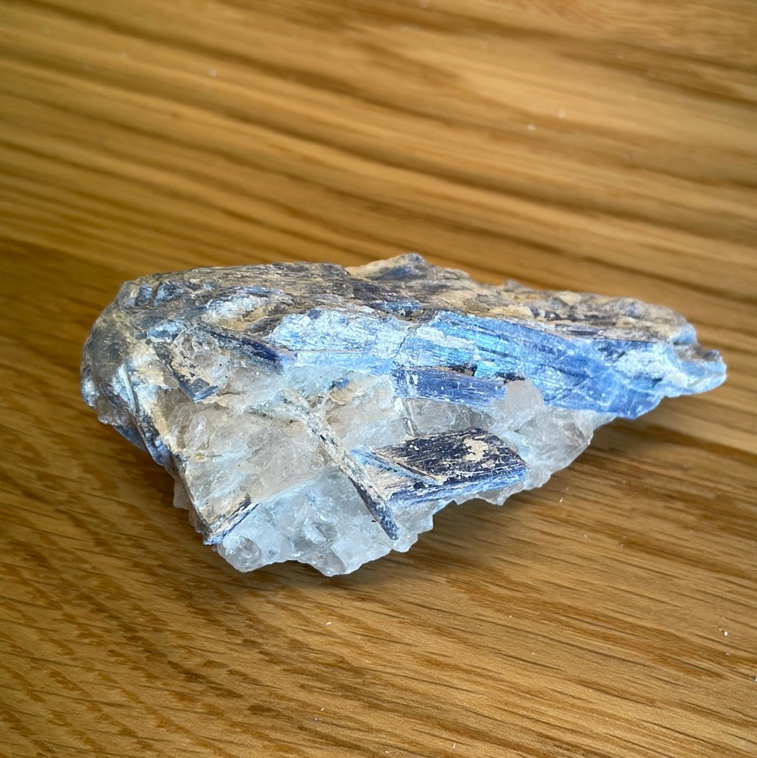Kyanite Raw